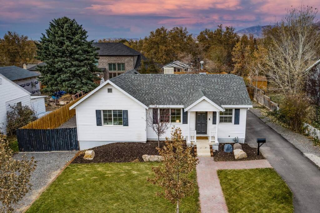 Pet Friendly Millcreek Home Close To Downtown/Mtns ソルトレイクシティ エクステリア 写真